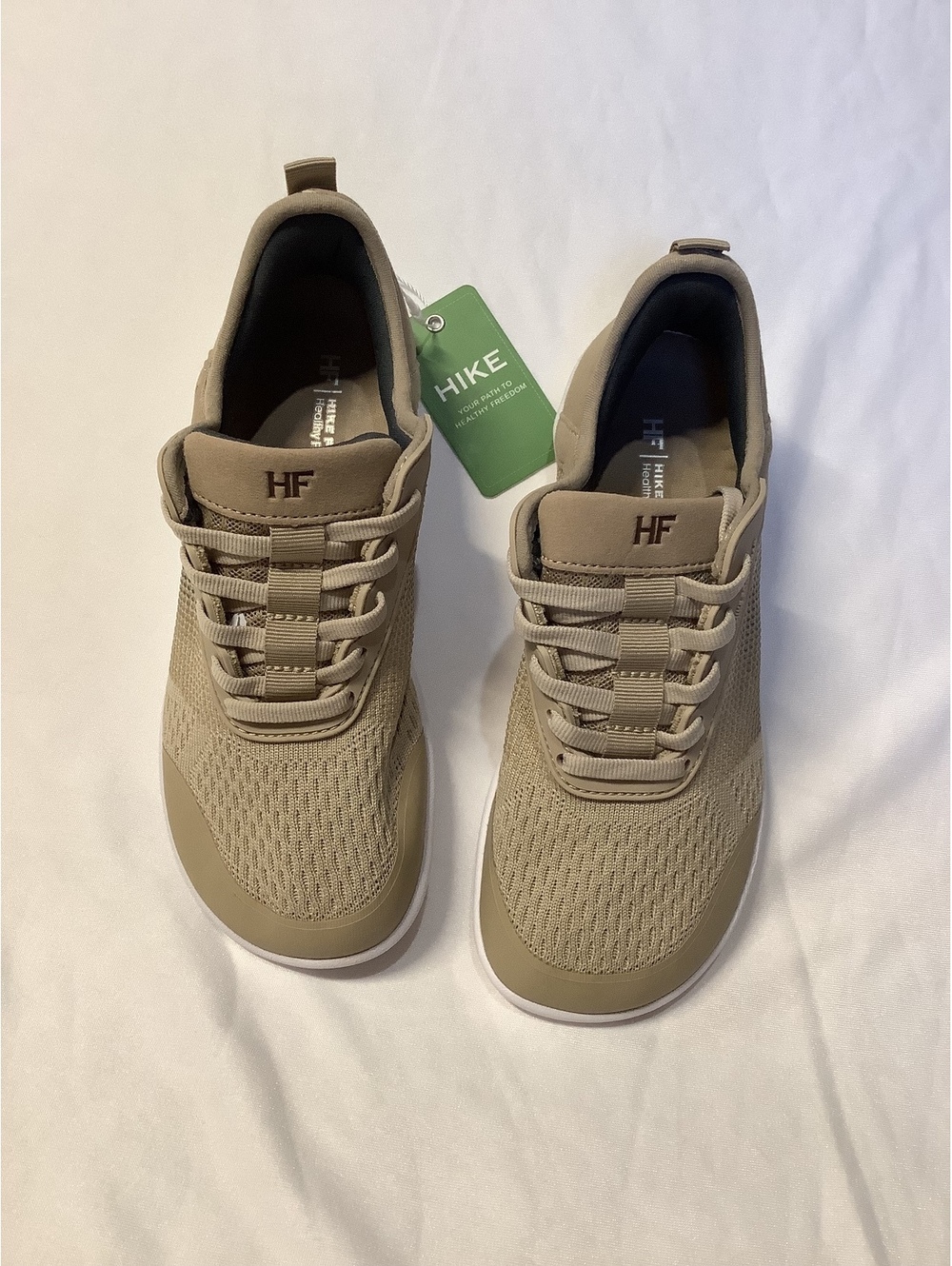 New HIKE Footwear Women's Lightweight Beige Athletic Sneakers Size 6 US